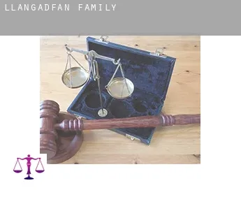 Llangadfan  family